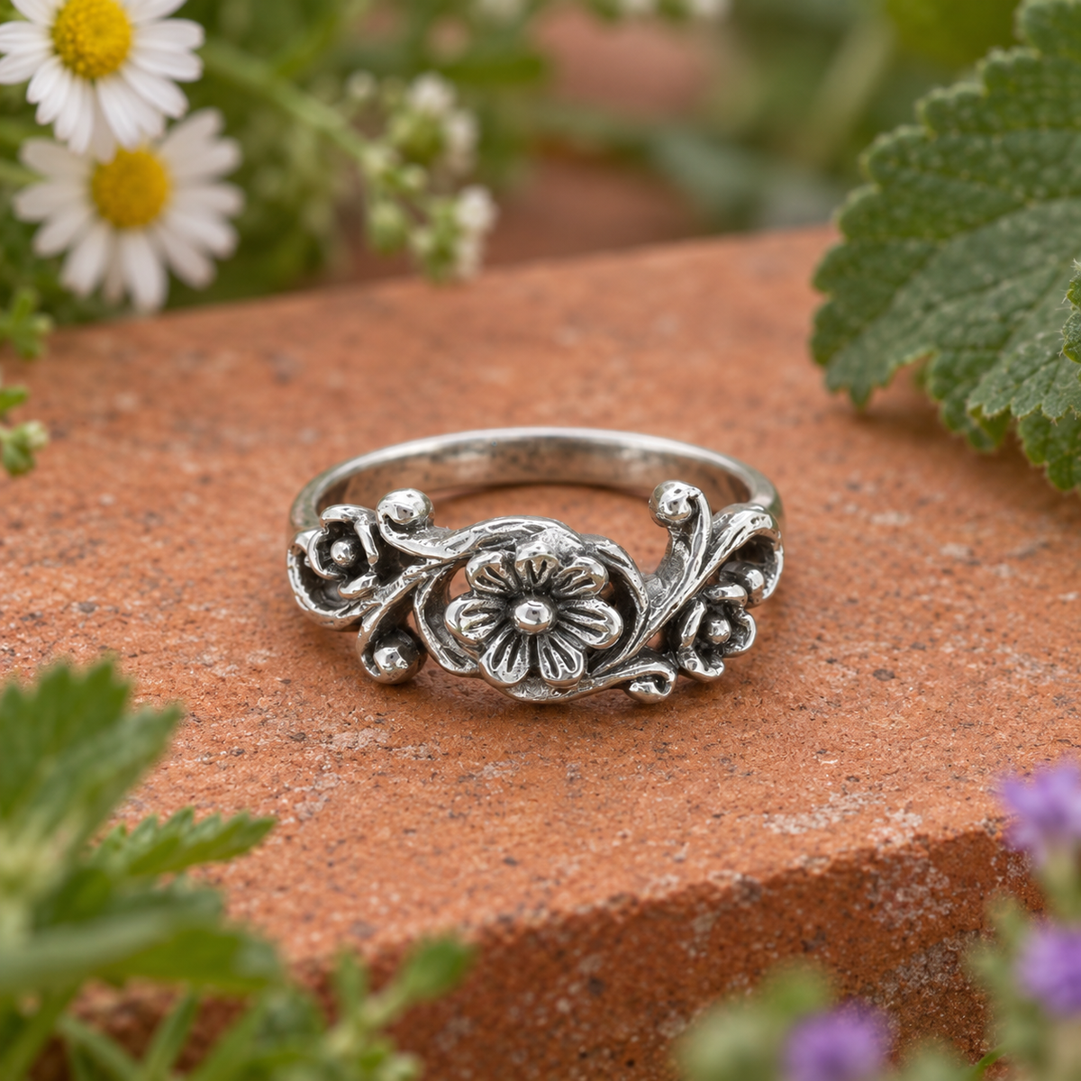 Antiqued Floral Scroll Ring