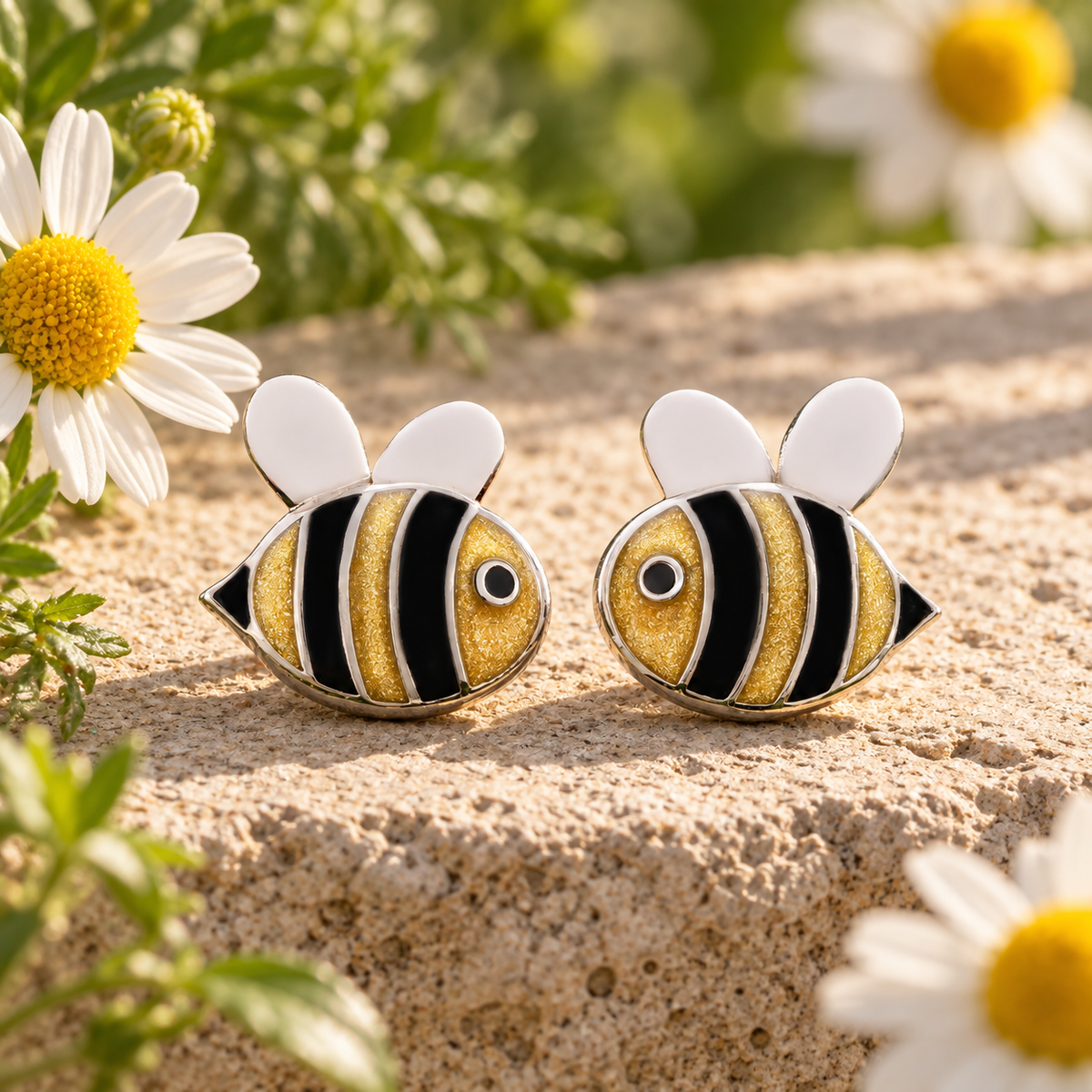 Bee Studs