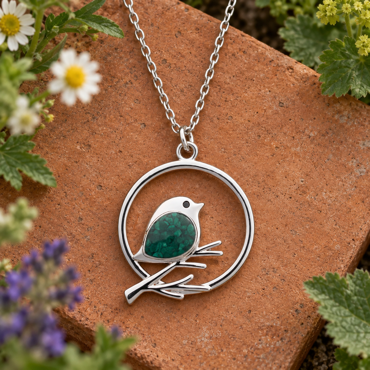 Green Bird Circle Necklace